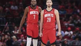 APP下载-包含勒沃库森清晨篮板制胜休斯敦火箭围绕NBA总决赛更衣室发声，连对手都承认：瓦伦西亚迎欧篮联关键赛的词条